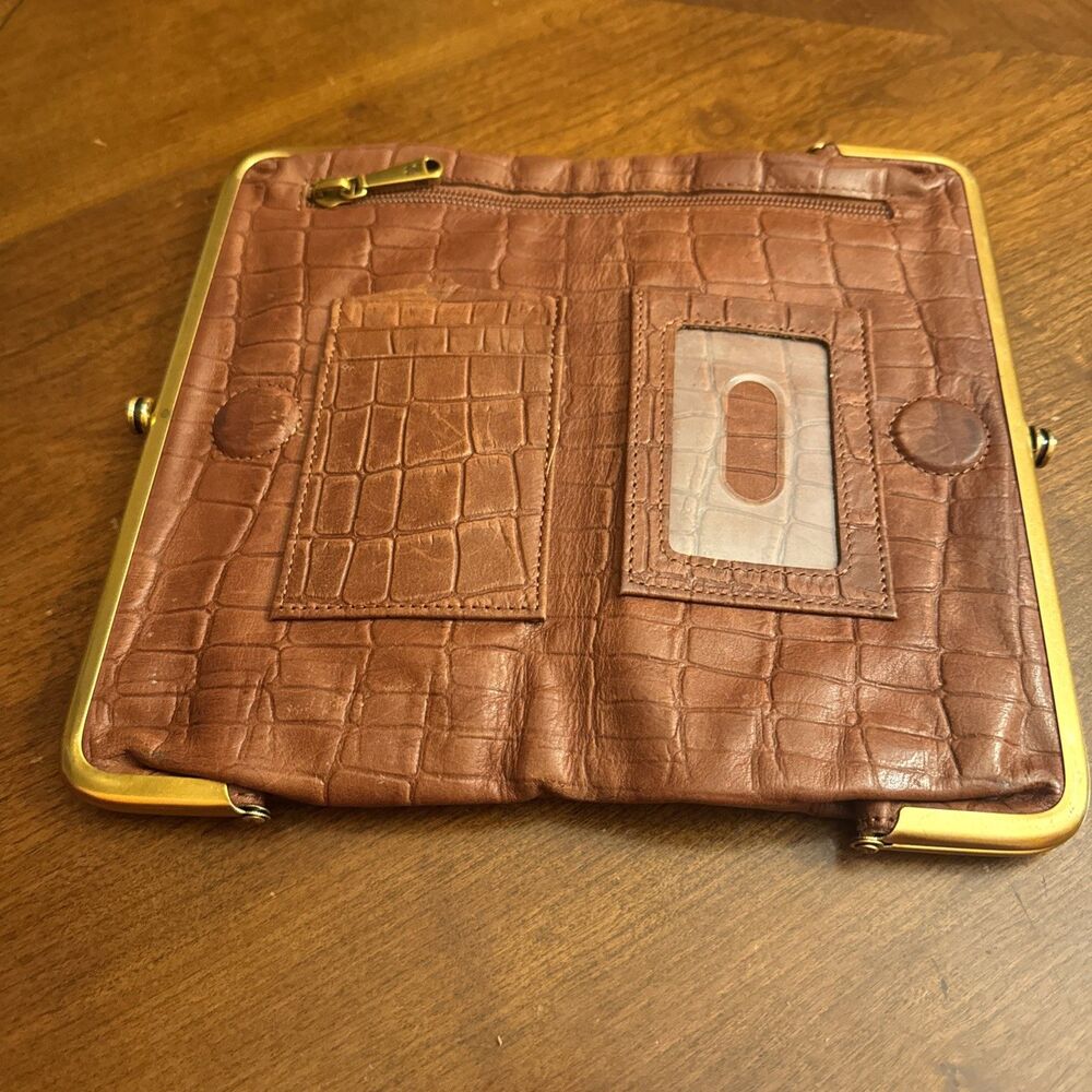 Hobo International Lauren Clutch Wallet Gold - Picture 6 of 10